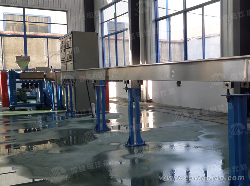 电伴热生产设备