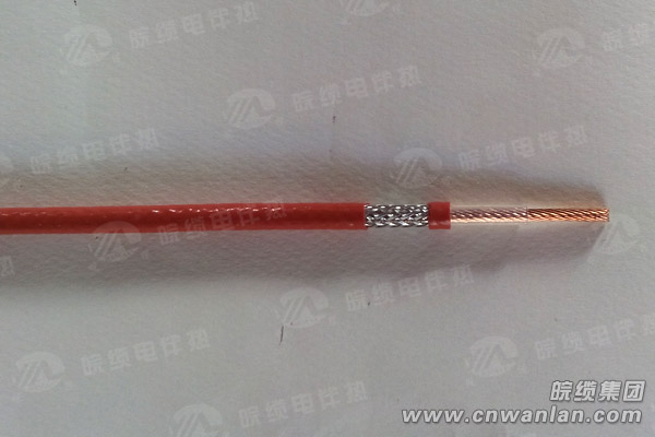 单芯串联恒功率电伴热带结构